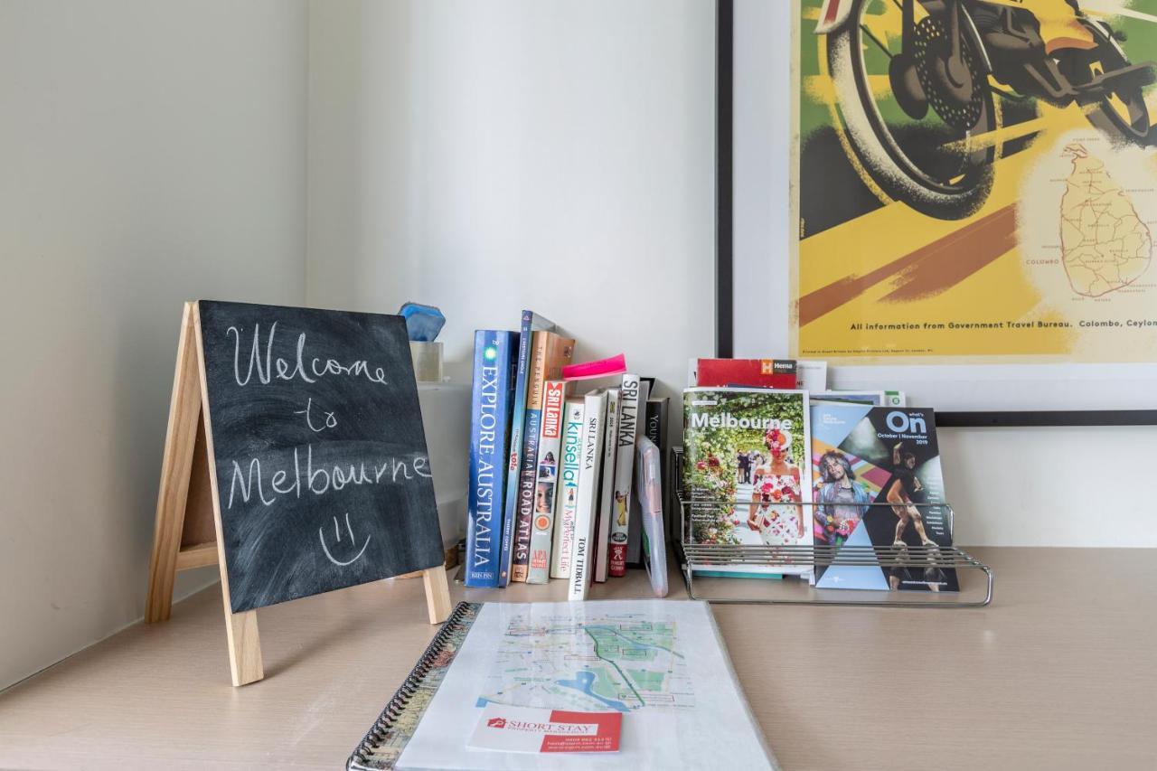 Light, Airy, Spacious Queens Road Apartment Melbourne Exteriör bild
