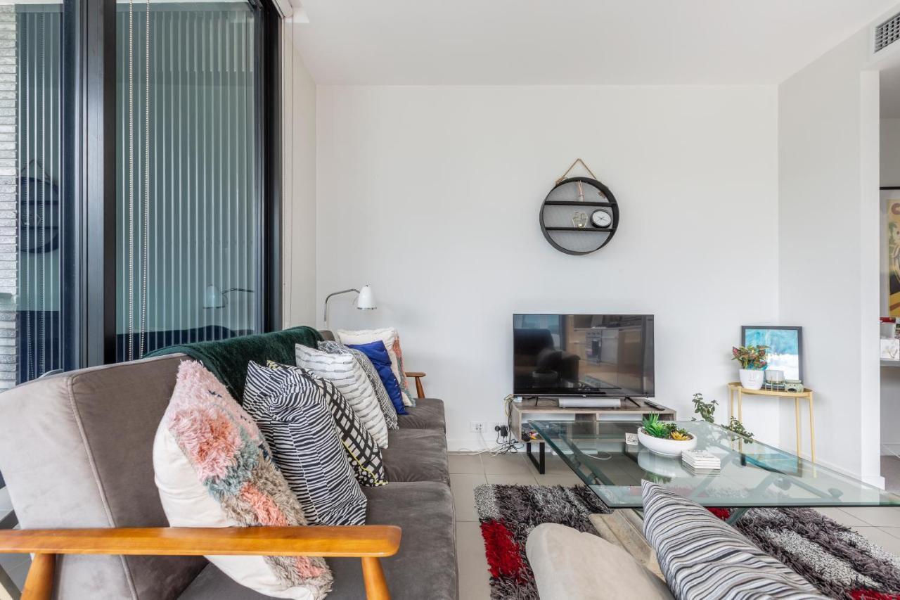 Light, Airy, Spacious Queens Road Apartment Melbourne Exteriör bild
